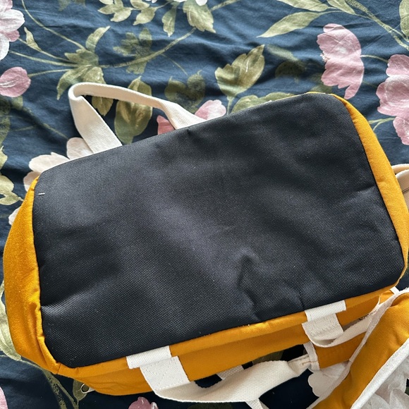 Business & Pleasure Co. Mini Cooler Bag - Picture 4 of 4